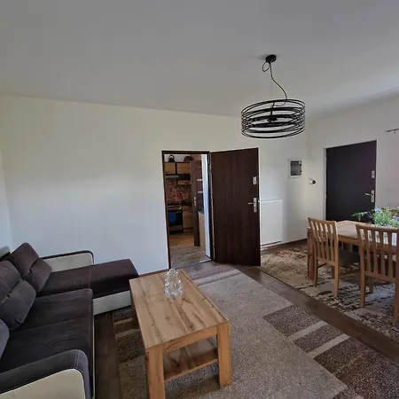 Apartment Stajnia Lesna